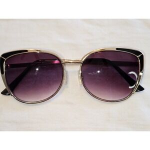 Oscar De La Renta Womens Cat Eye Sunglasses Gold Frame Purple Gradient Lenses